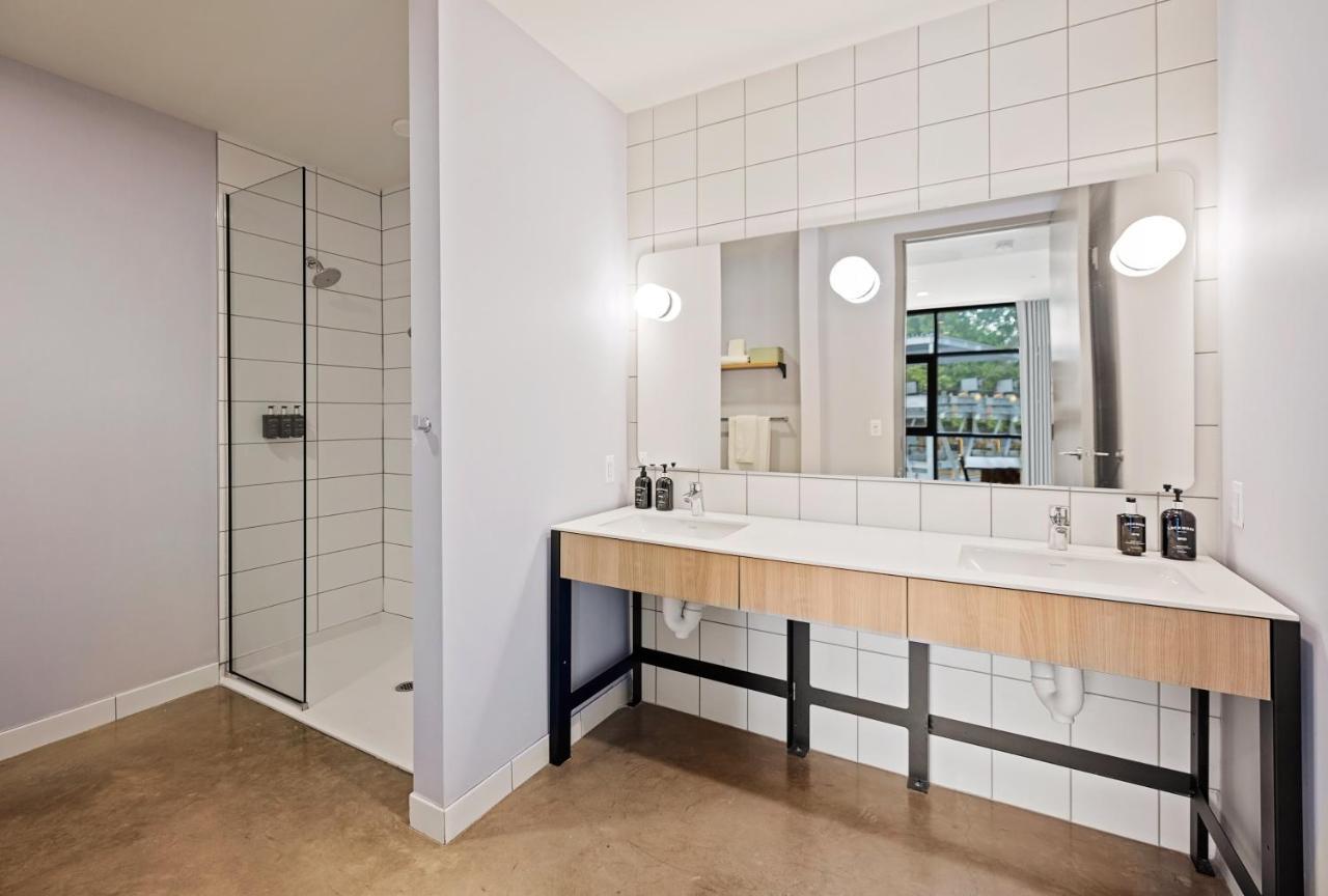 Placemakr Wedgewood-houston - South